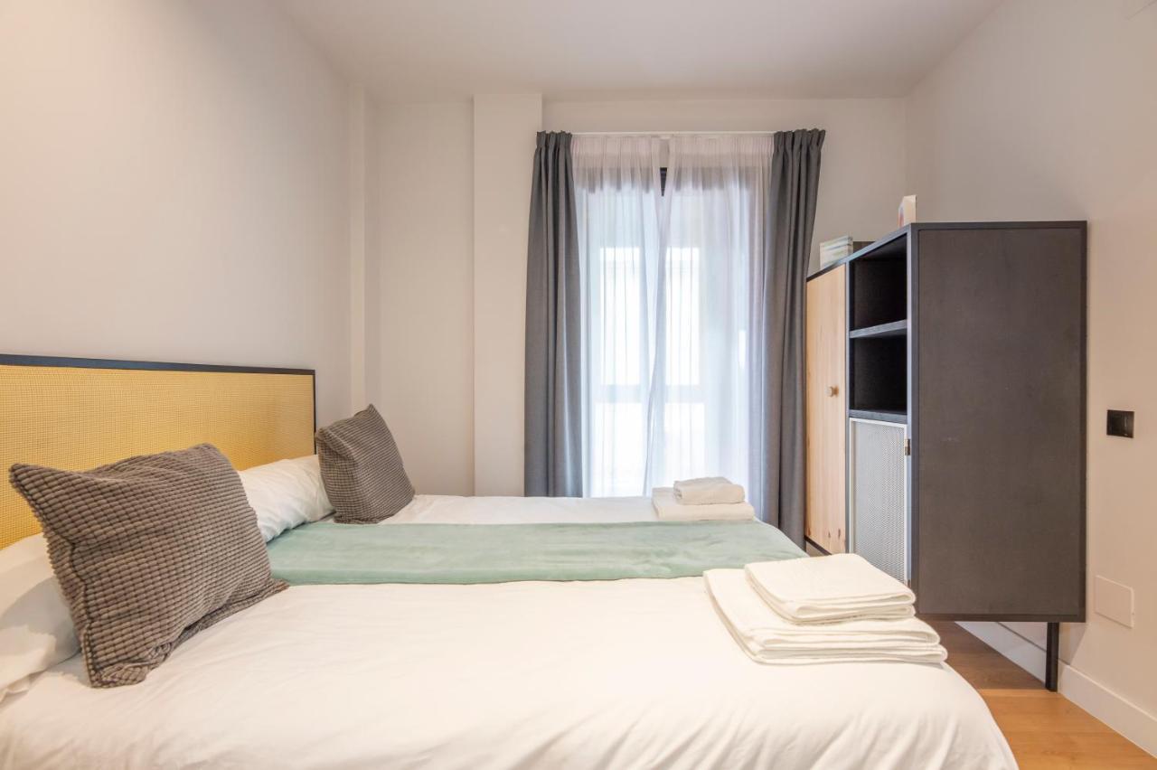 New Apartment -Shared Pool & Solarium- 1A 말라가 외부 사진