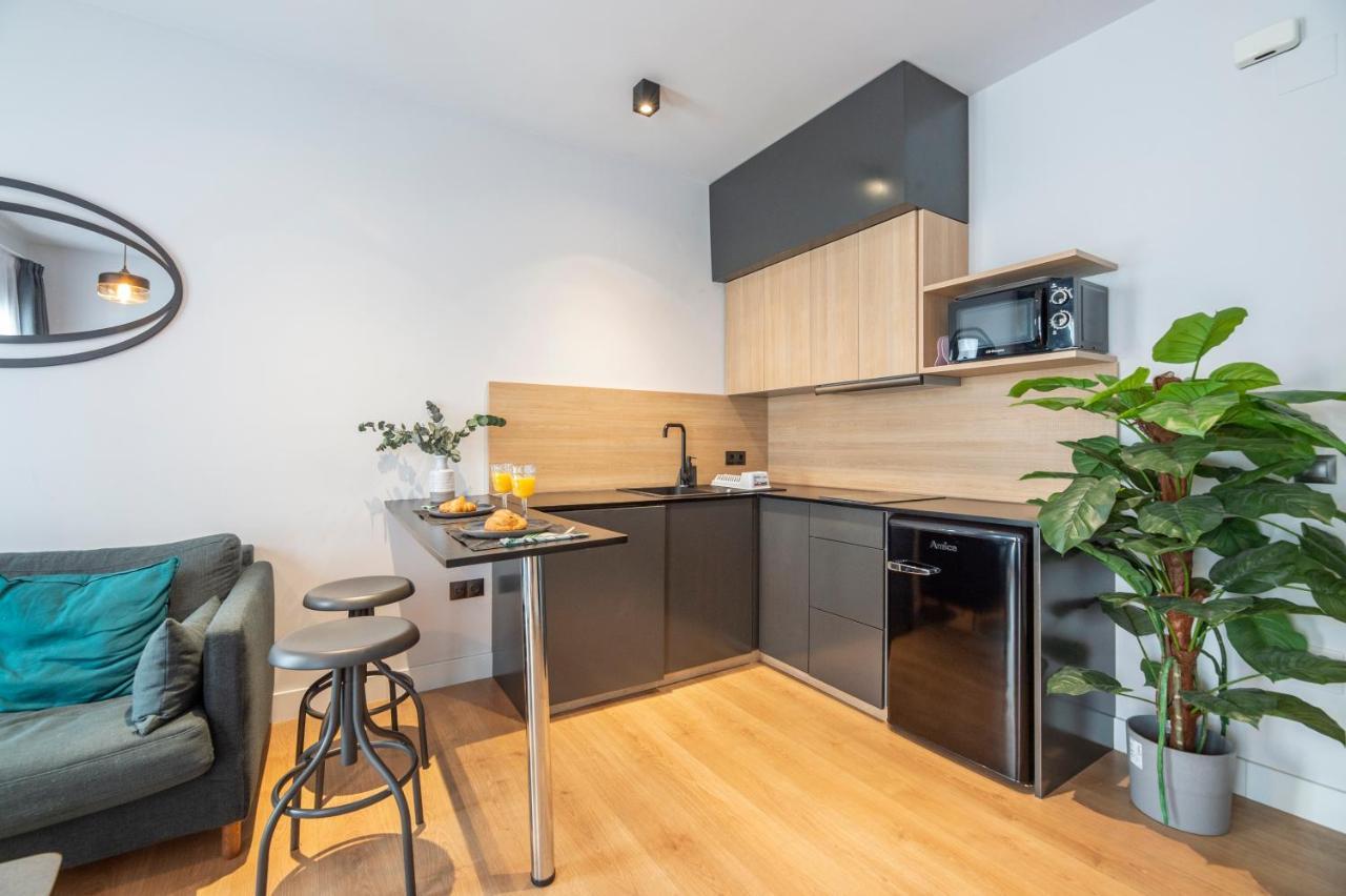New Apartment -Shared Pool & Solarium- 1A 말라가 외부 사진